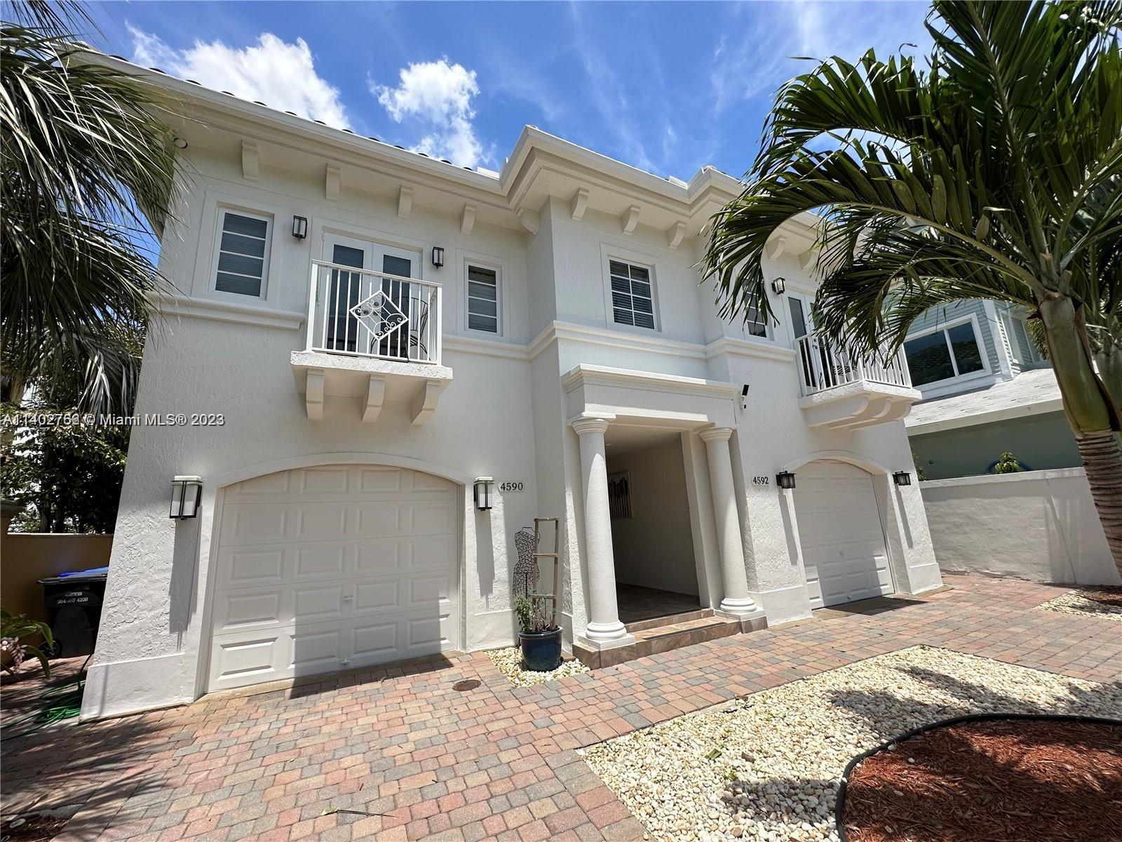 4592 N Ocean Dr
