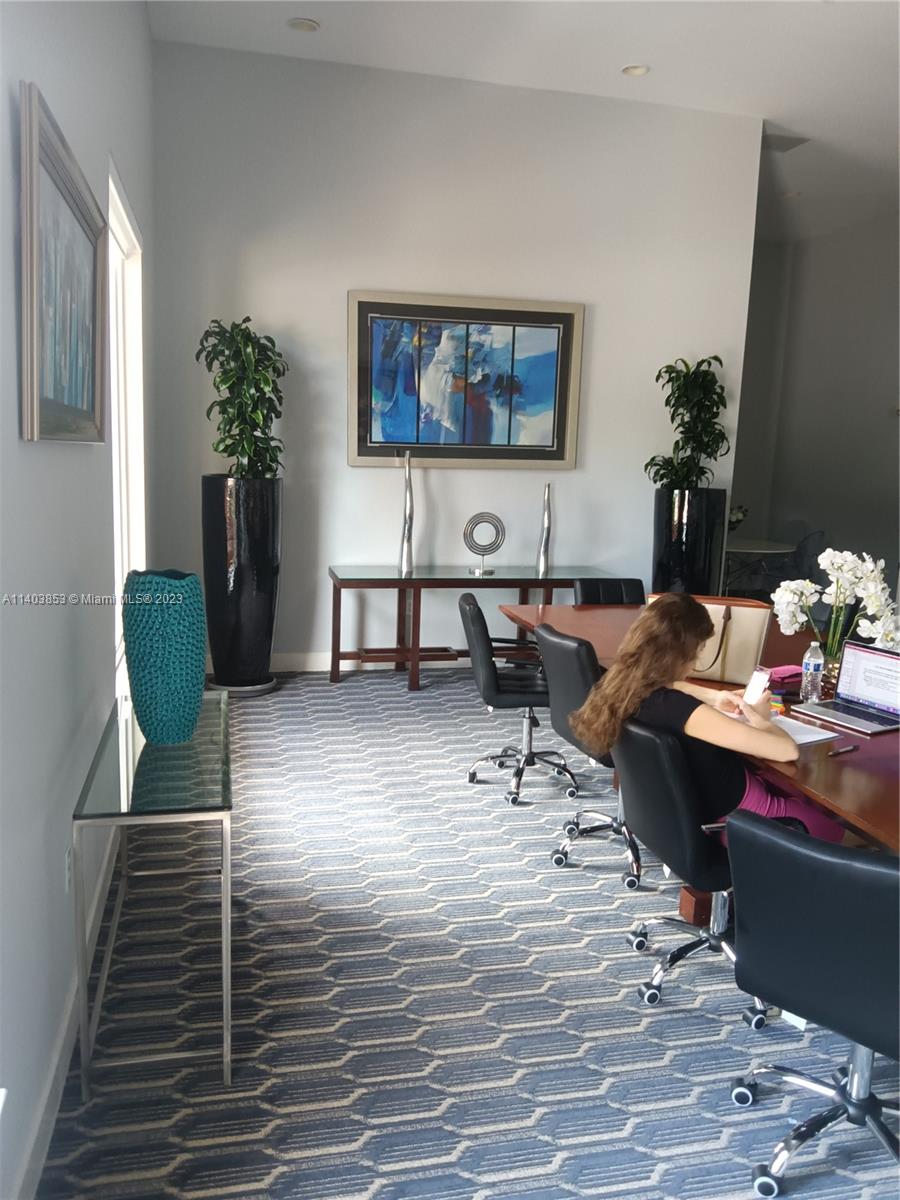 18800 NE 29th Ave # 619