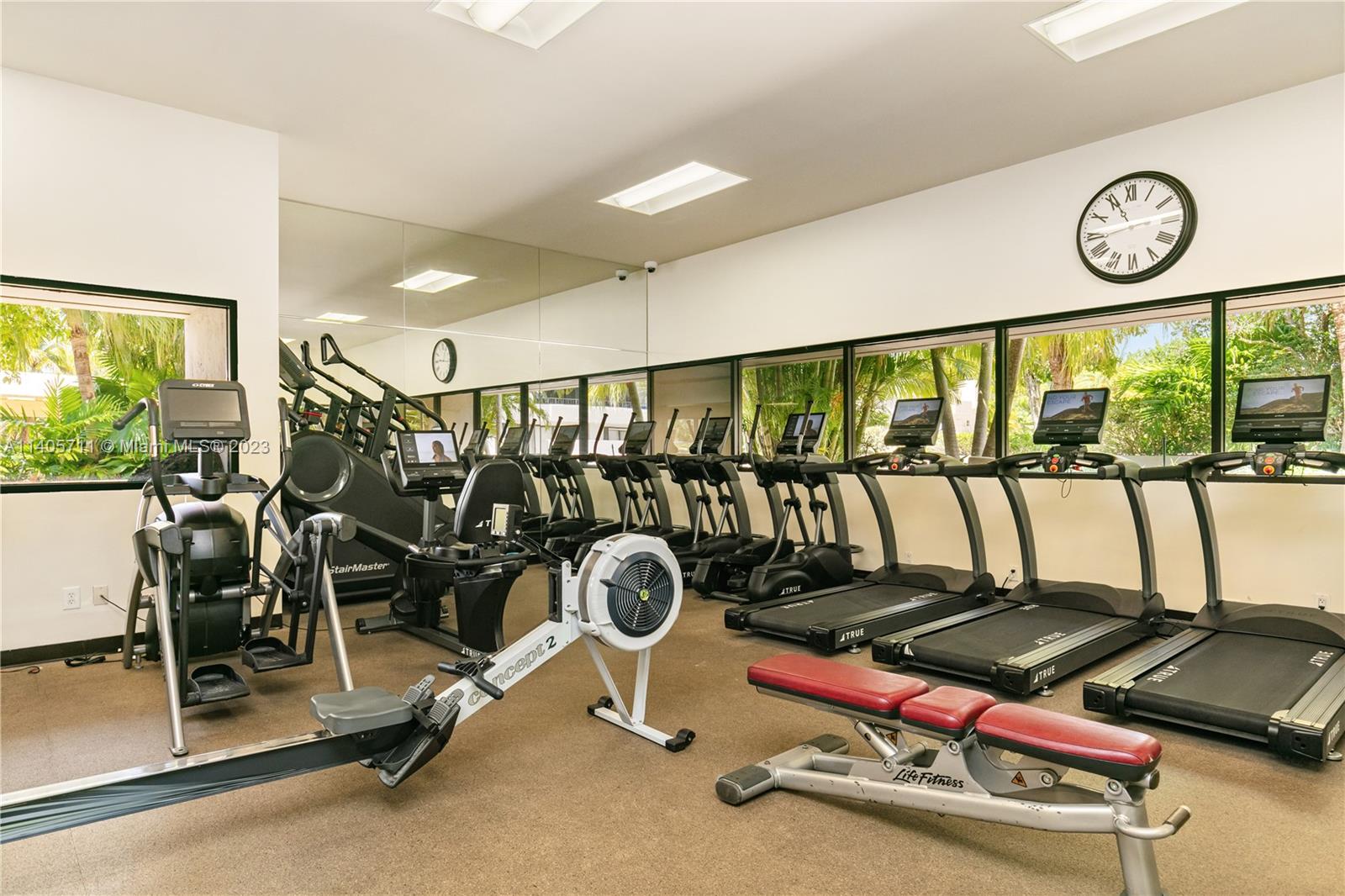 151 Crandon Blvd # 431