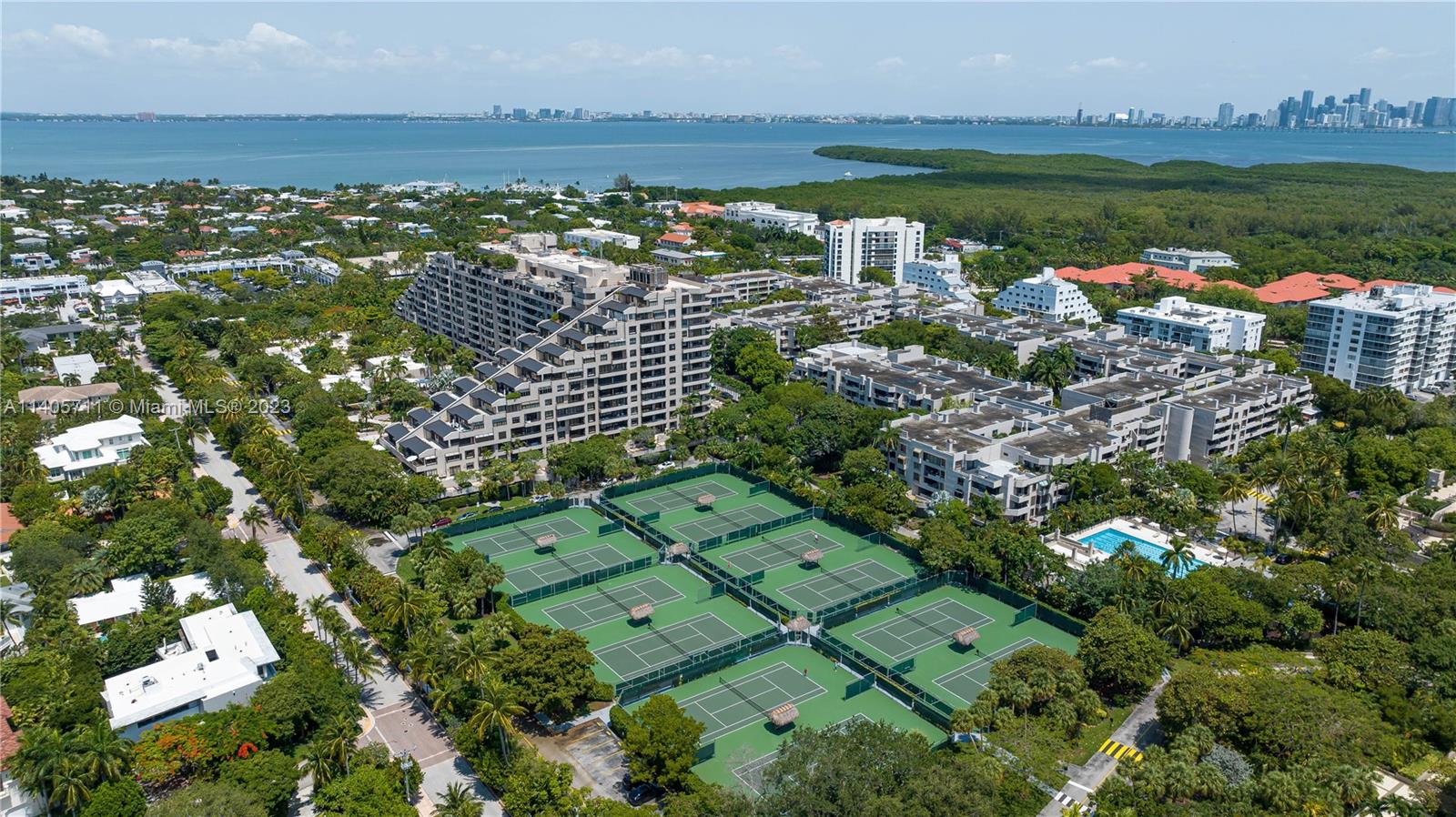 151 Crandon Blvd # 431