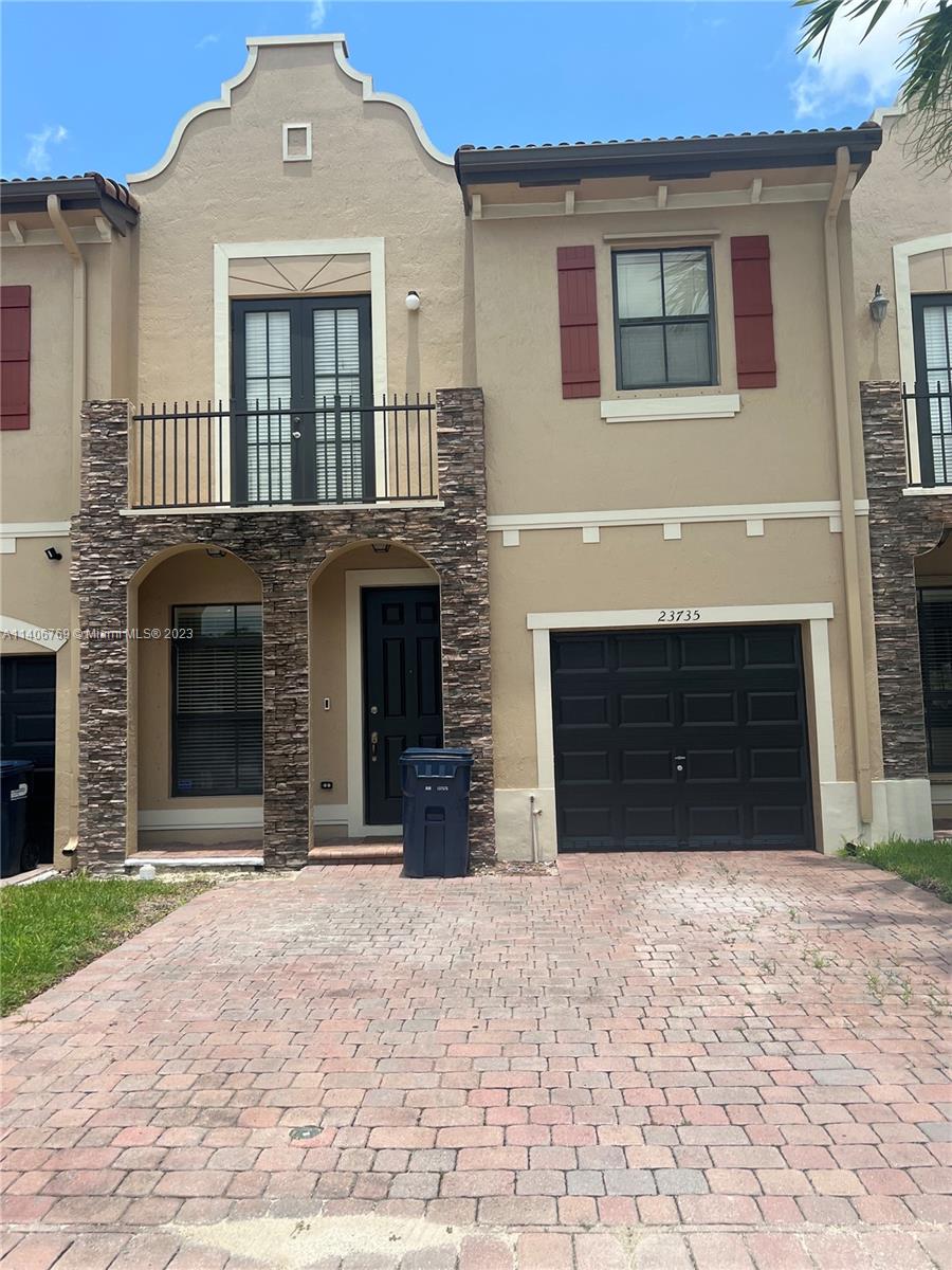 23735 SW 114th Pl