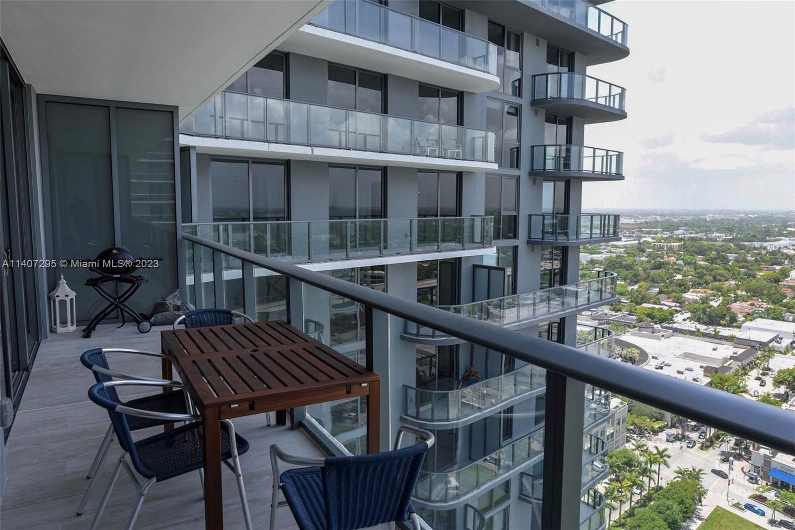 3401 NE 1 AVE # 2612