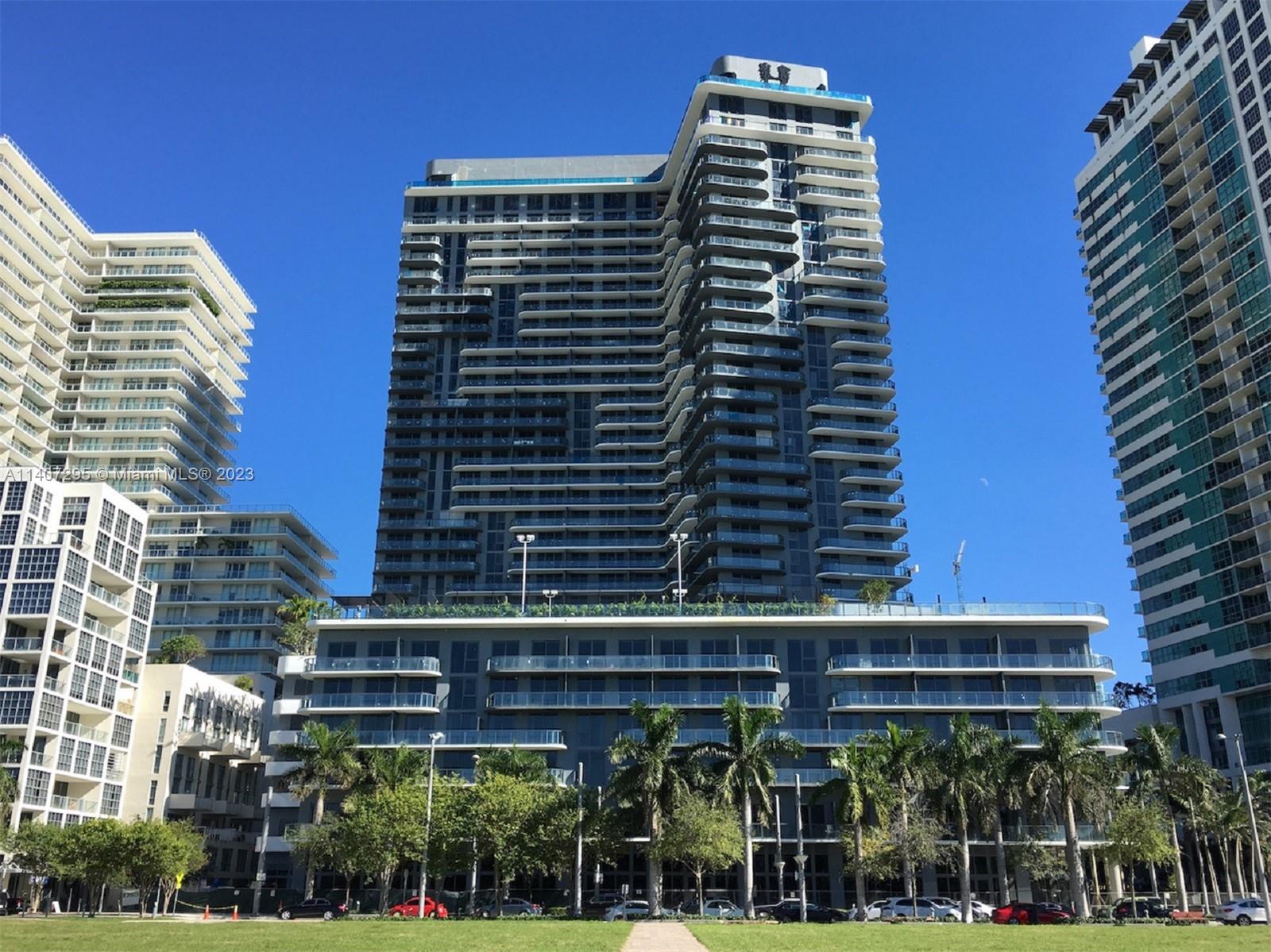 3401 NE 1 AVE # 2612
