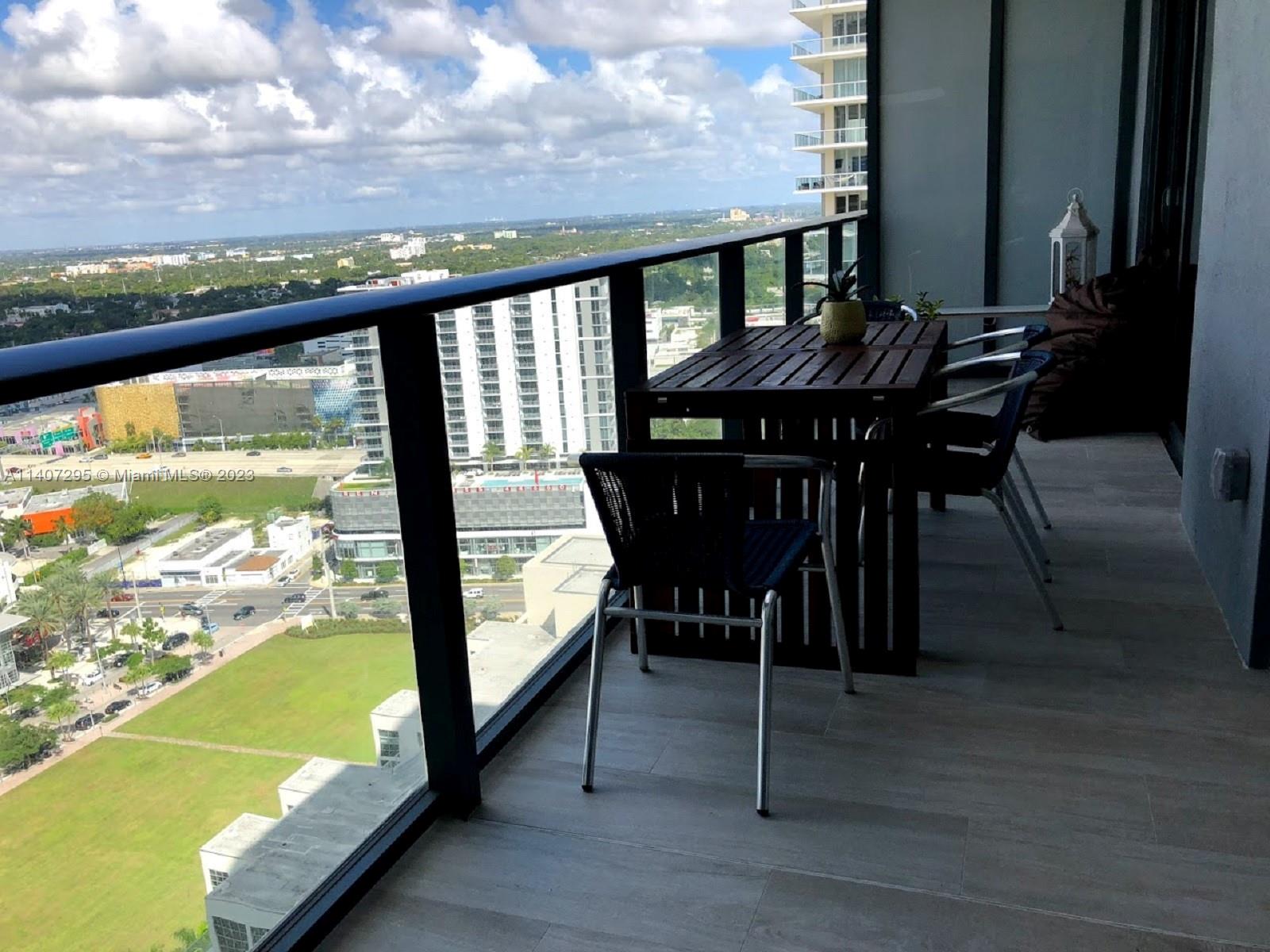 3401 NE 1 AVE # 2612