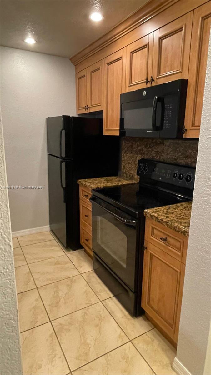 8100 Geneva Ct # 440