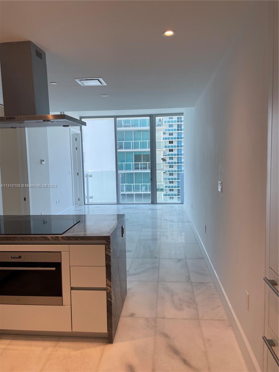 700 NE 26th Terr # 1604