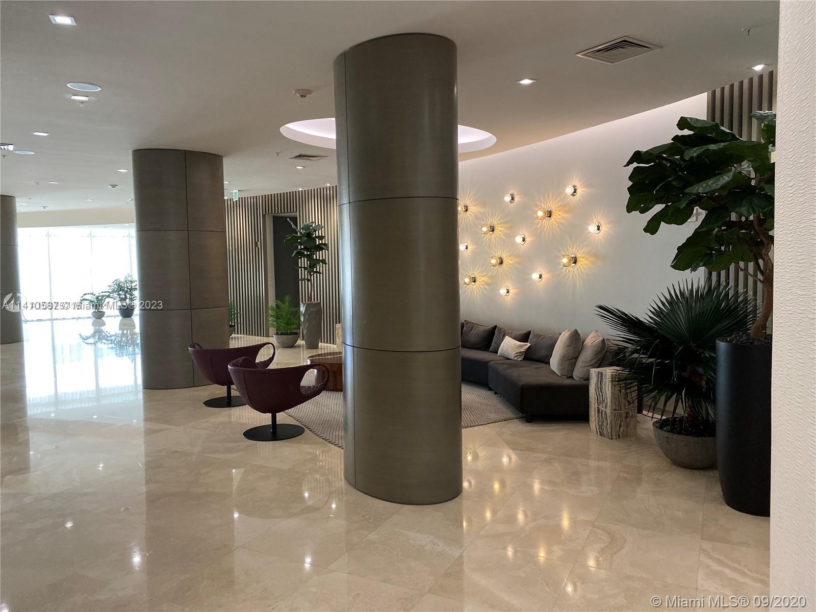 10275 Collins Ave # 434