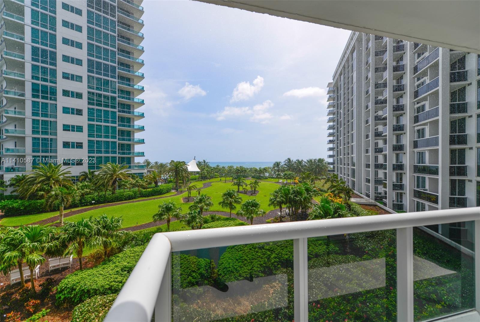 10275 Collins Ave # 434