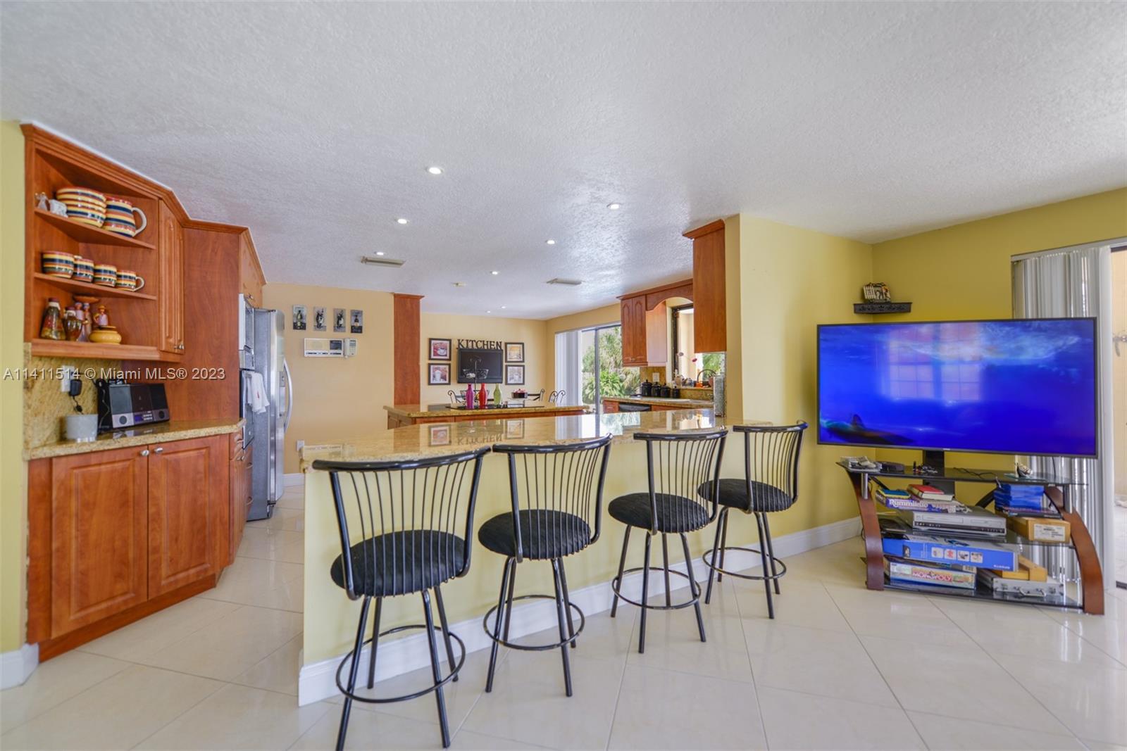 7015 N Augusta Dr