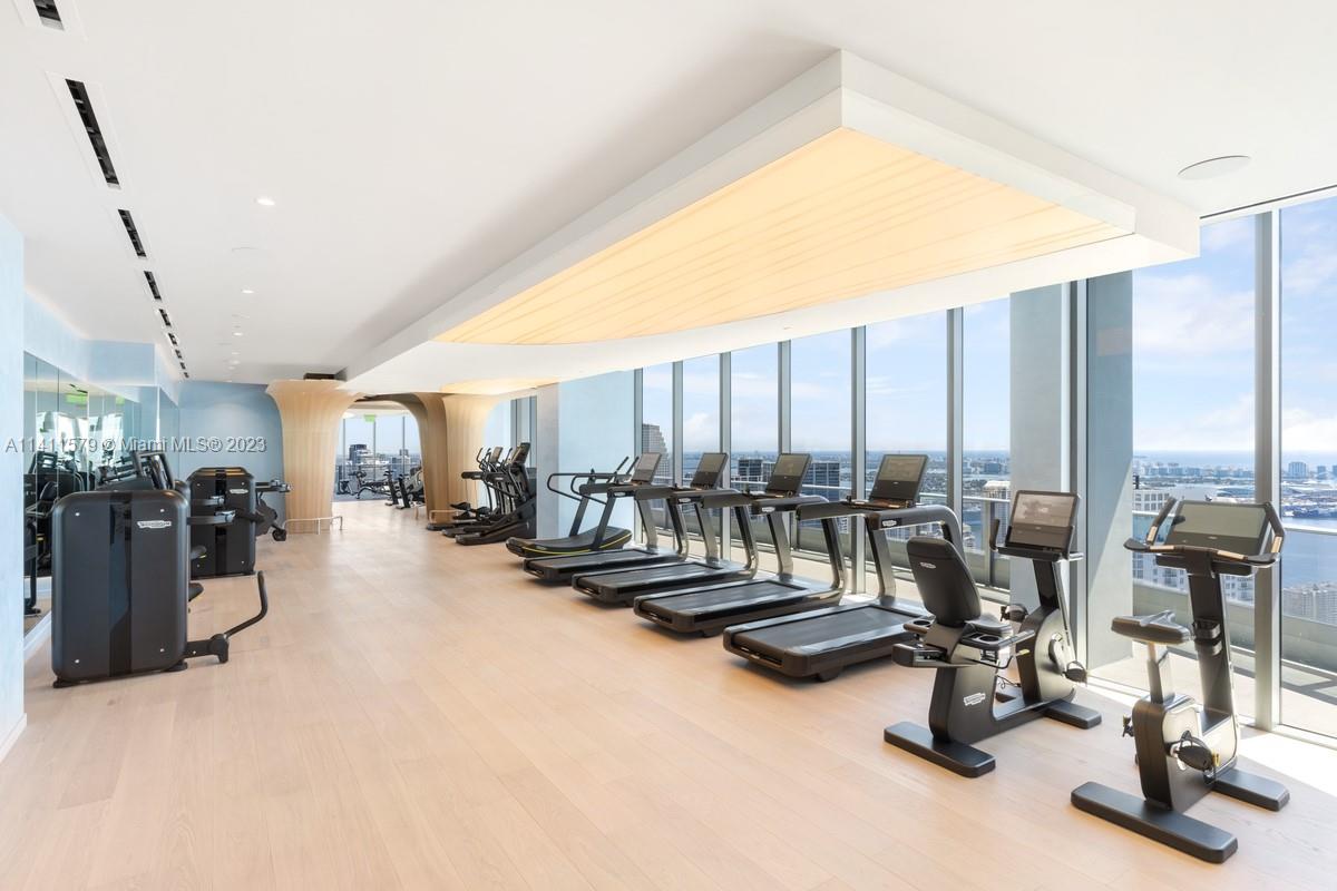 1000 Brickell Plaza # 4904
