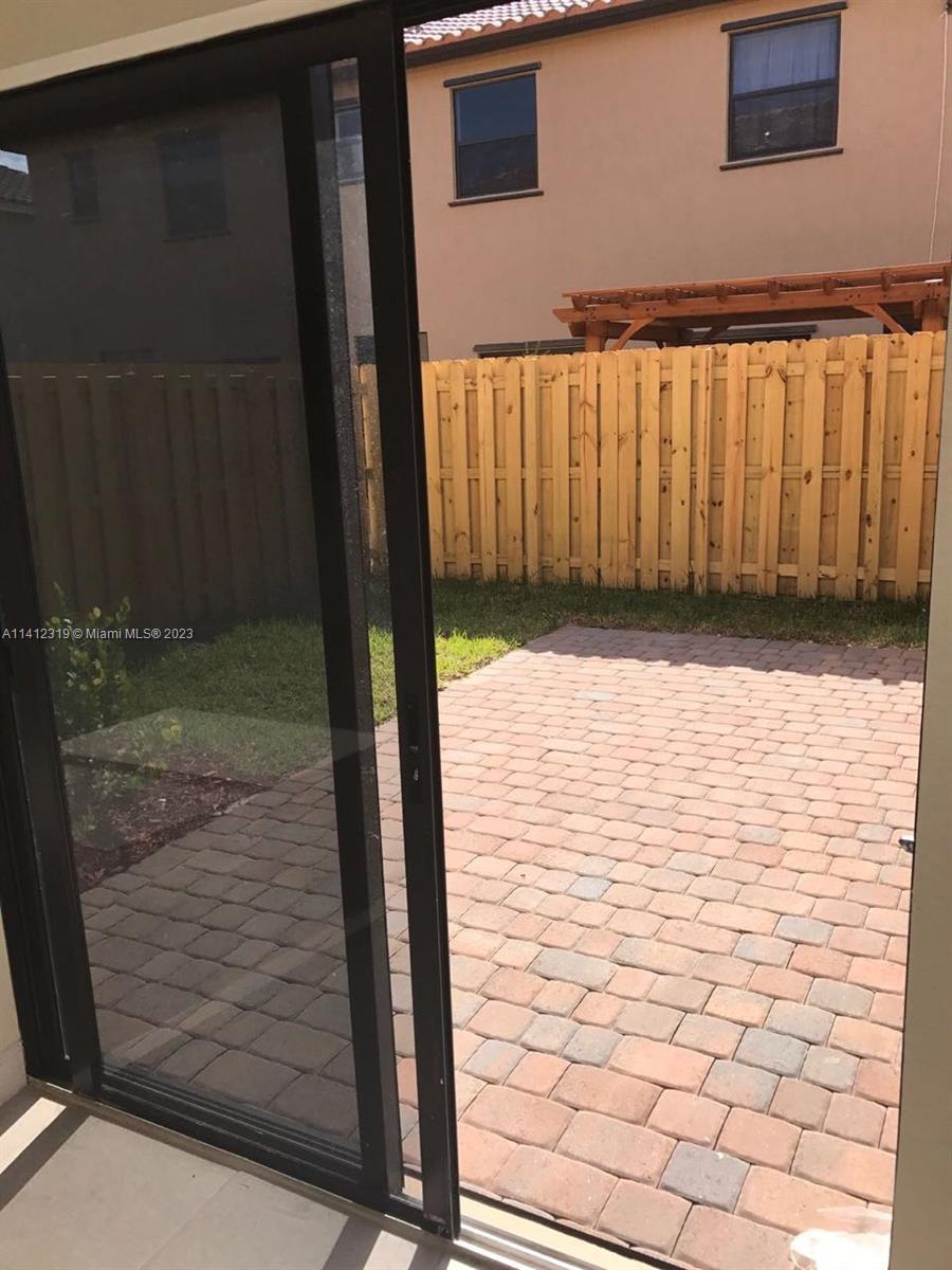 11542 SW 248th Ter # 111542