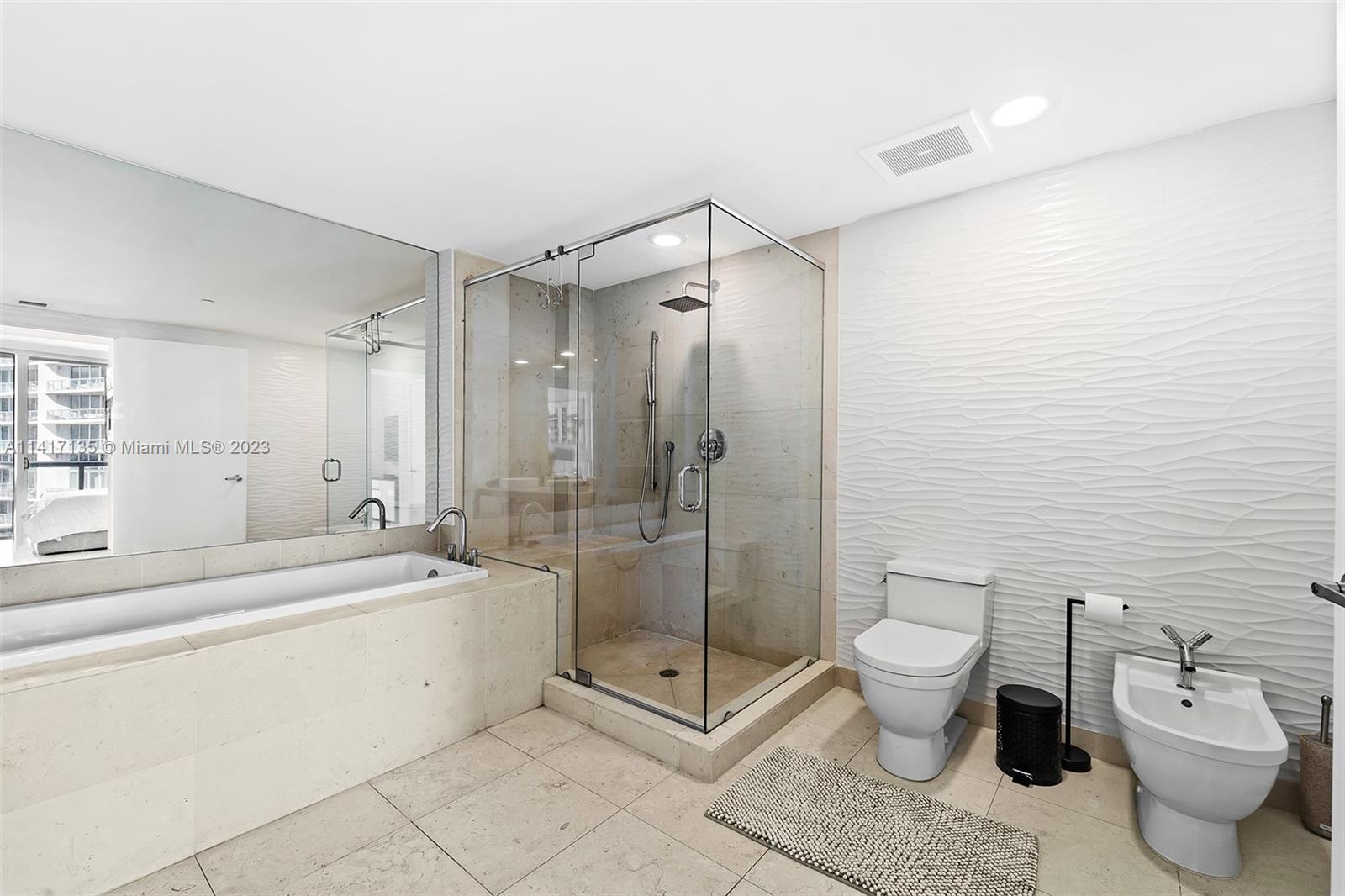 495 Brickell Ave # 2904