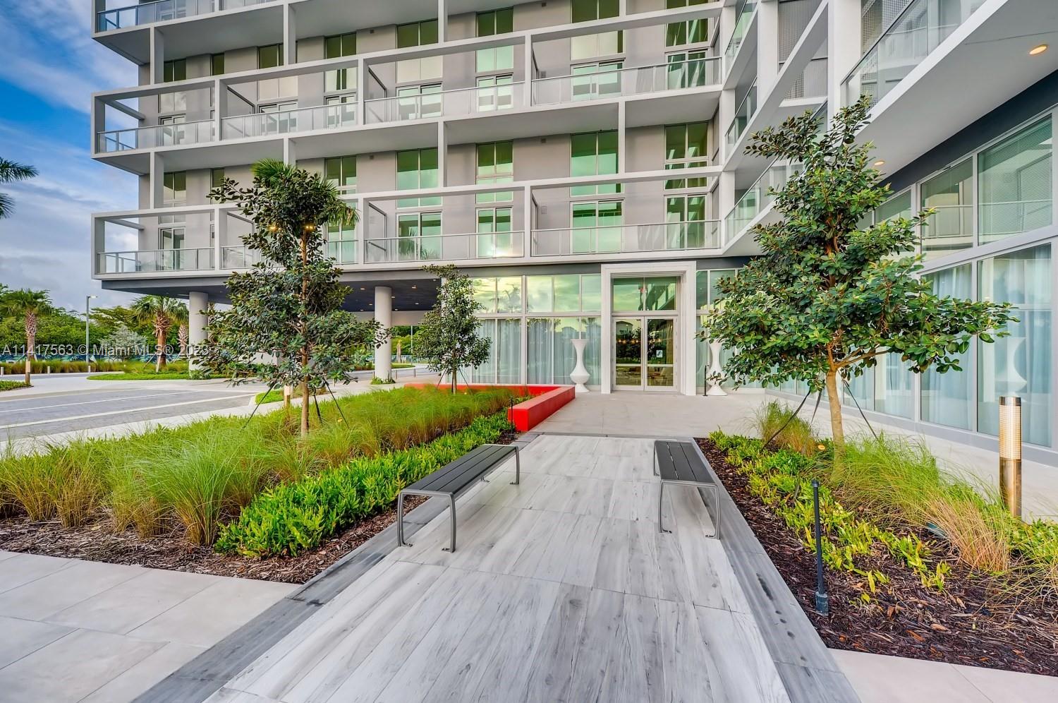2000 Metropica Way # 2502
