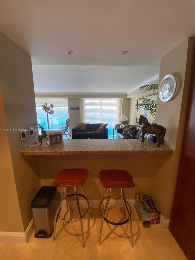 1450 Brickell Bay Dr # 401