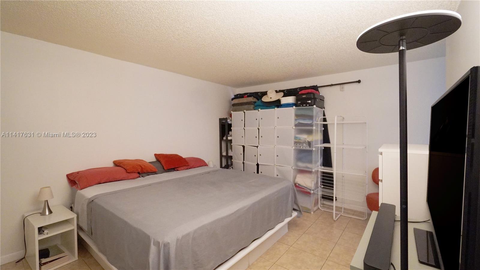 833 West Ave # 205