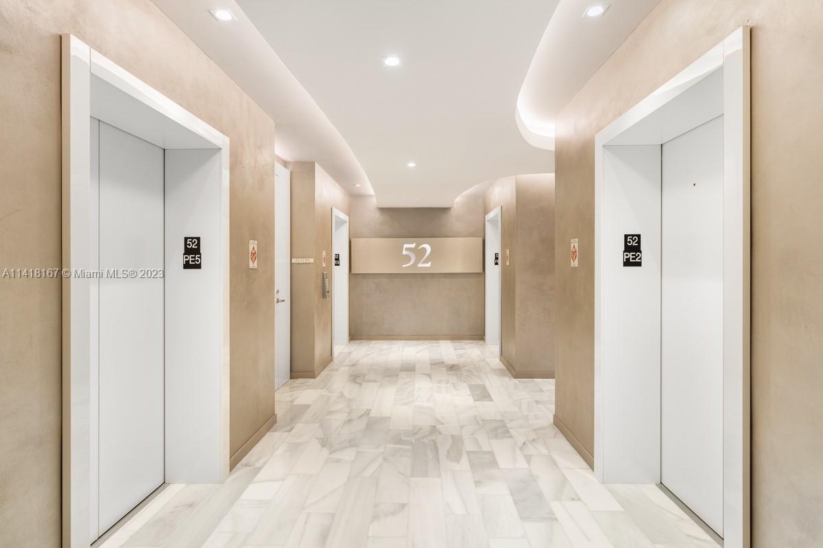1000 Brickell Plaza # 2701