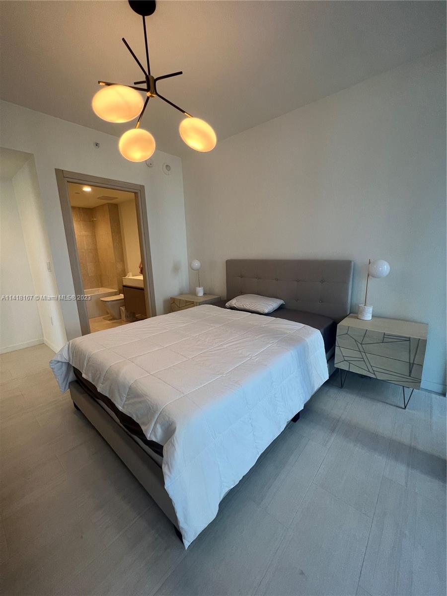 1000 Brickell Plaza # 2701