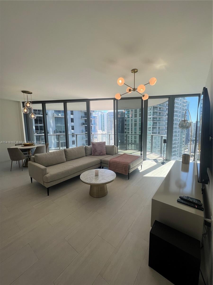 1000 Brickell Plaza # 2701