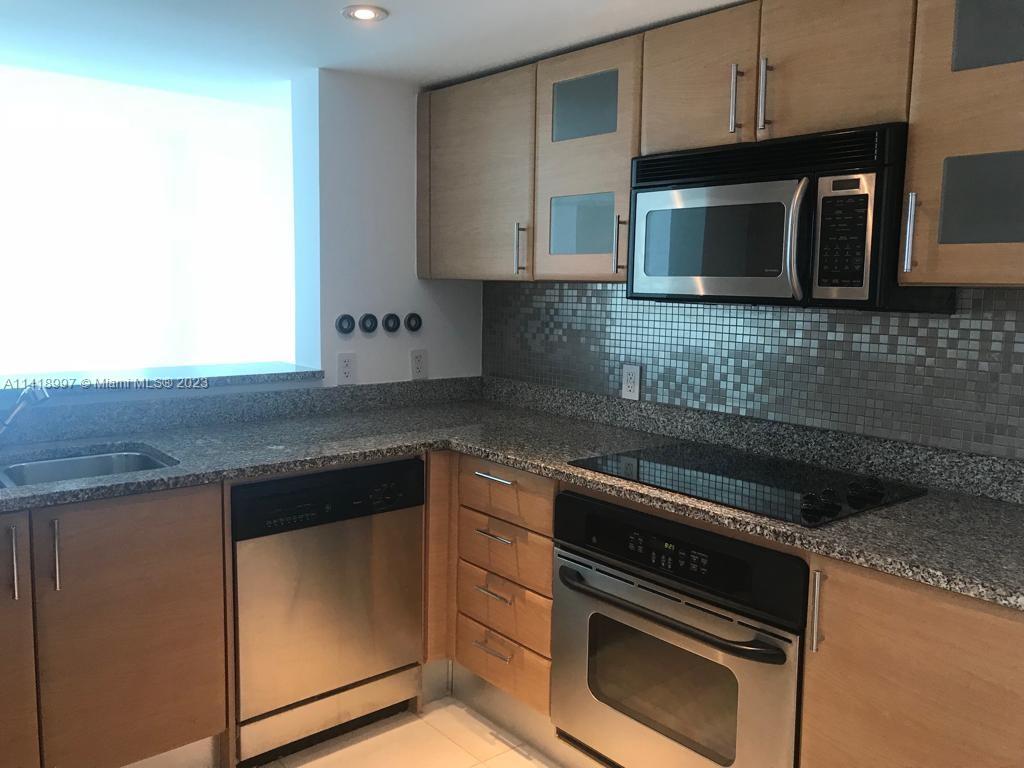 2101 Brickell Ave # 2612