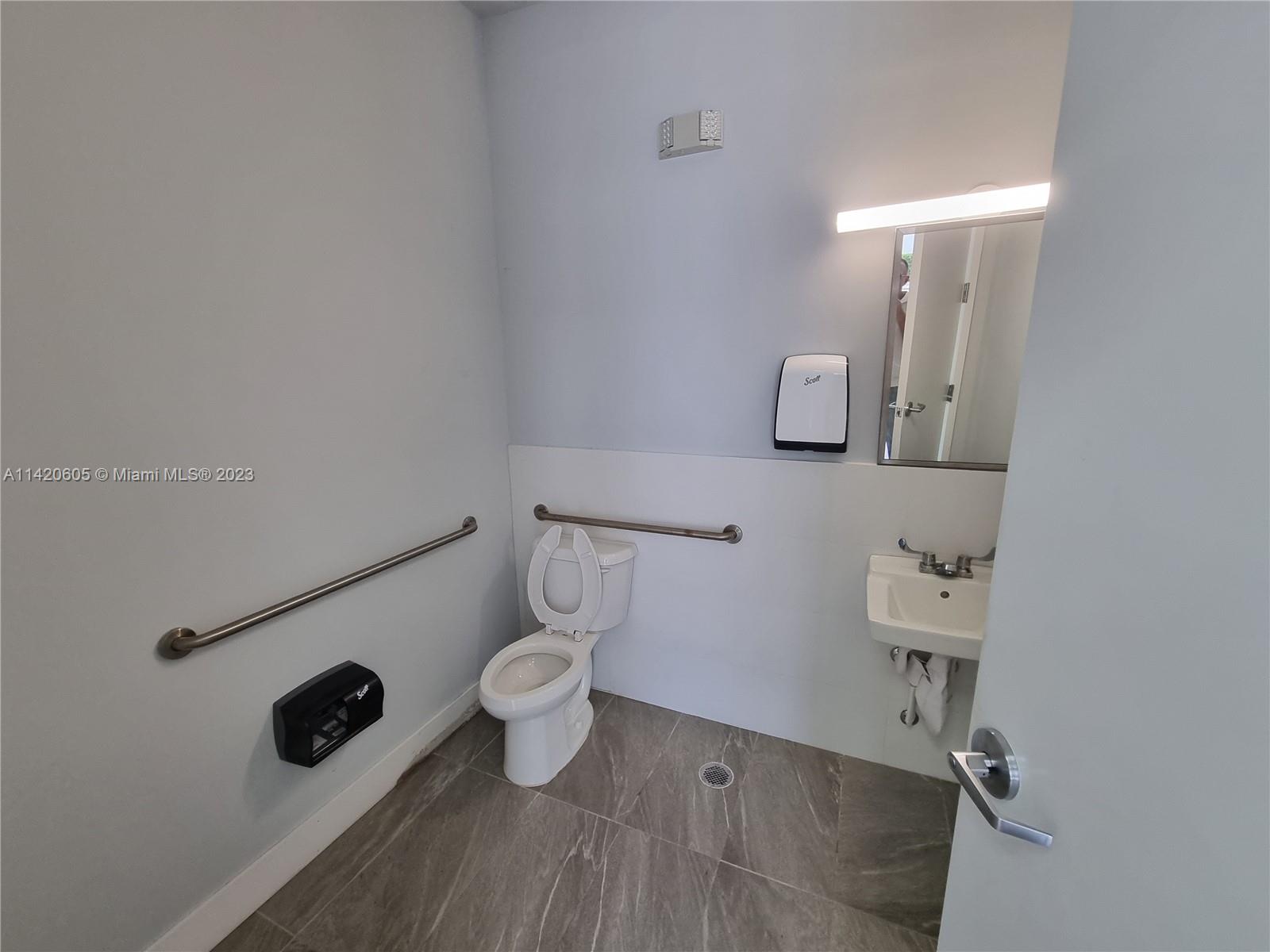 13460 NW 107th Ave # 14