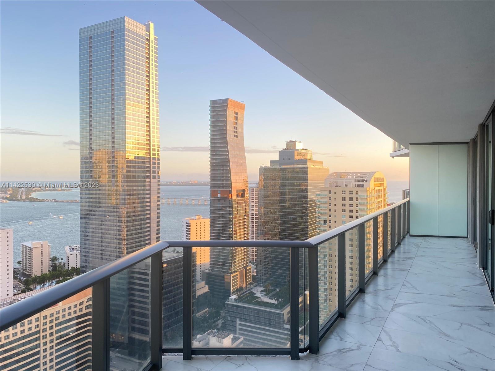 1300 S MIAMI AVE Unit: 3702