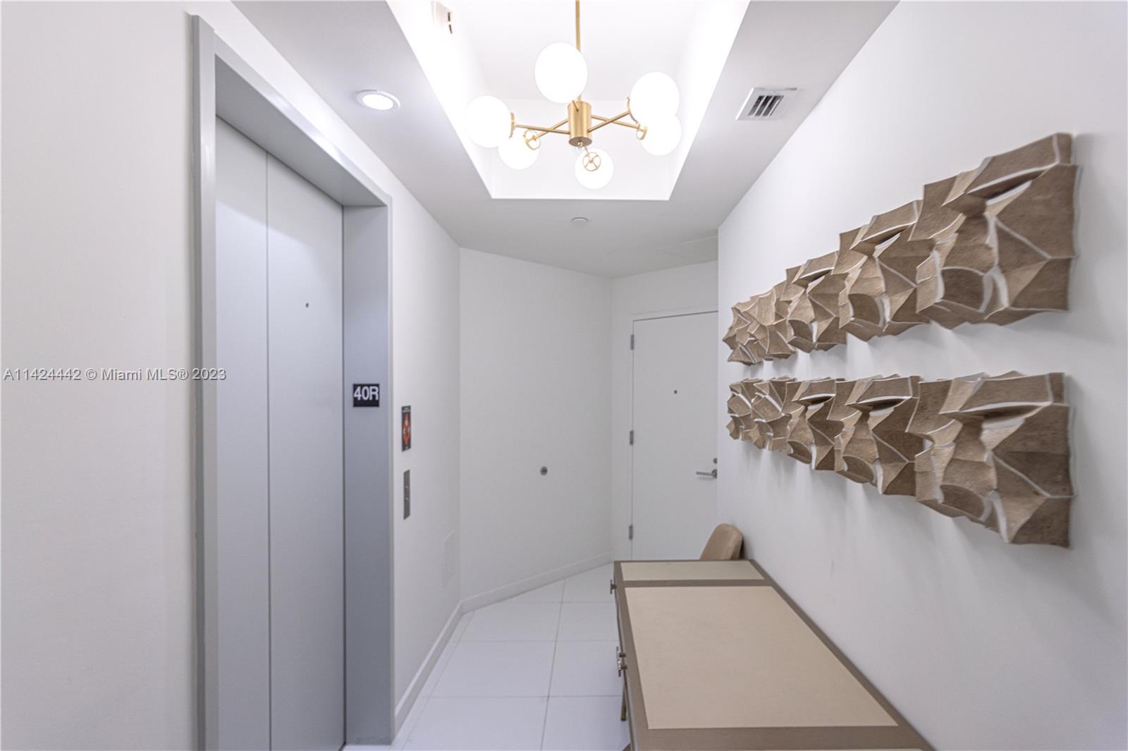 851 NE 1st Ave # 4008