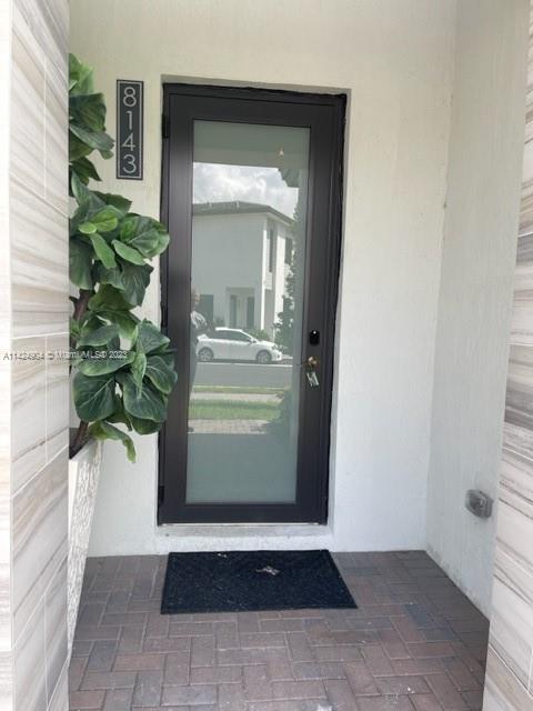 8143 NW 45th St