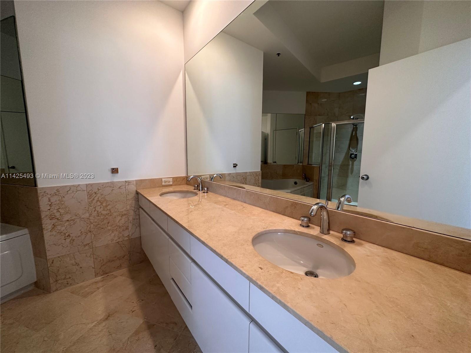 808 Brickell Key Dr # 3608