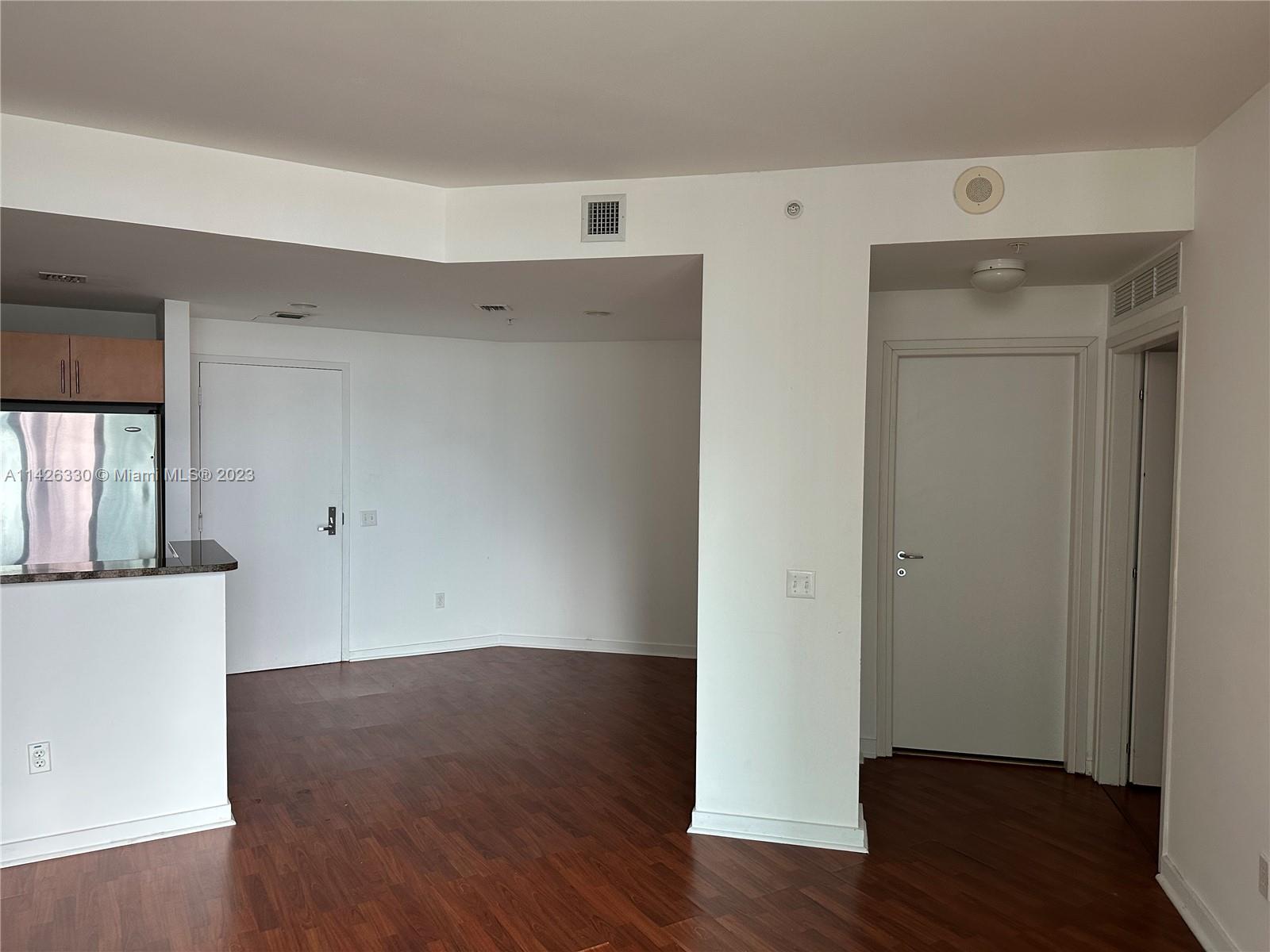 300 S BISCAYNE BL # 1905 Unit: T-1905