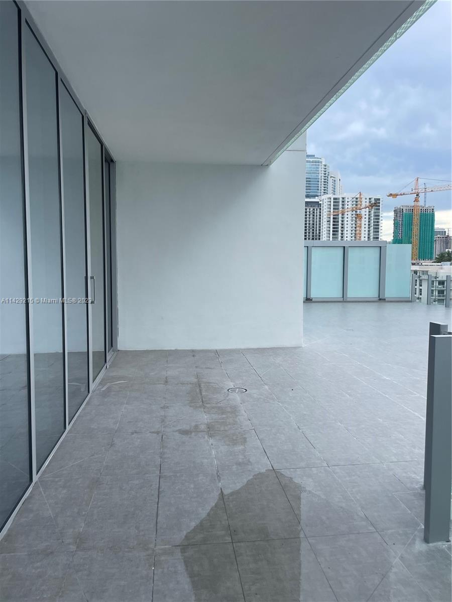 700 NE 26th Ter # 806