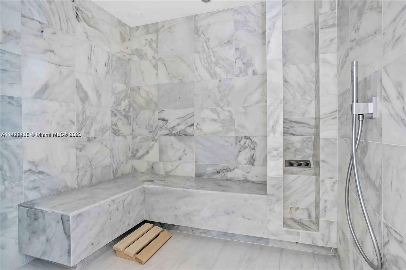 700 NE 26th Ter # 806