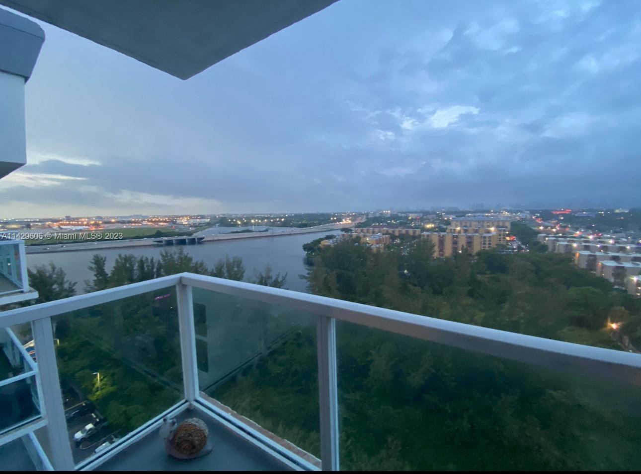 5077 NW 7th St Unit: TS15