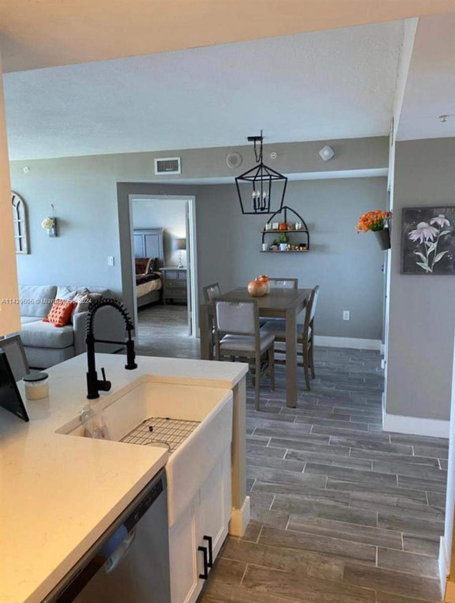 5077 NW 7th St Unit: TS15