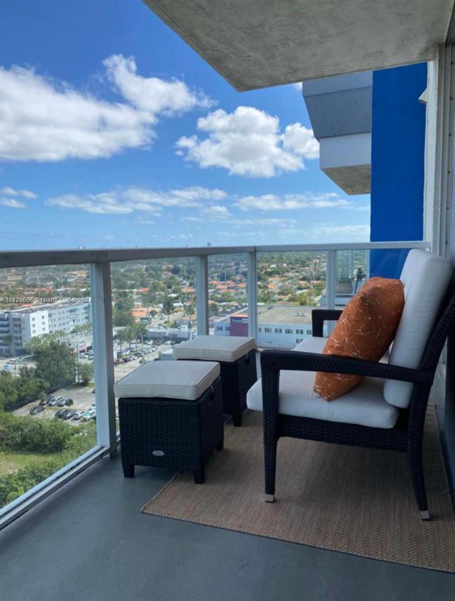 5077 NW 7th St Unit: TS15