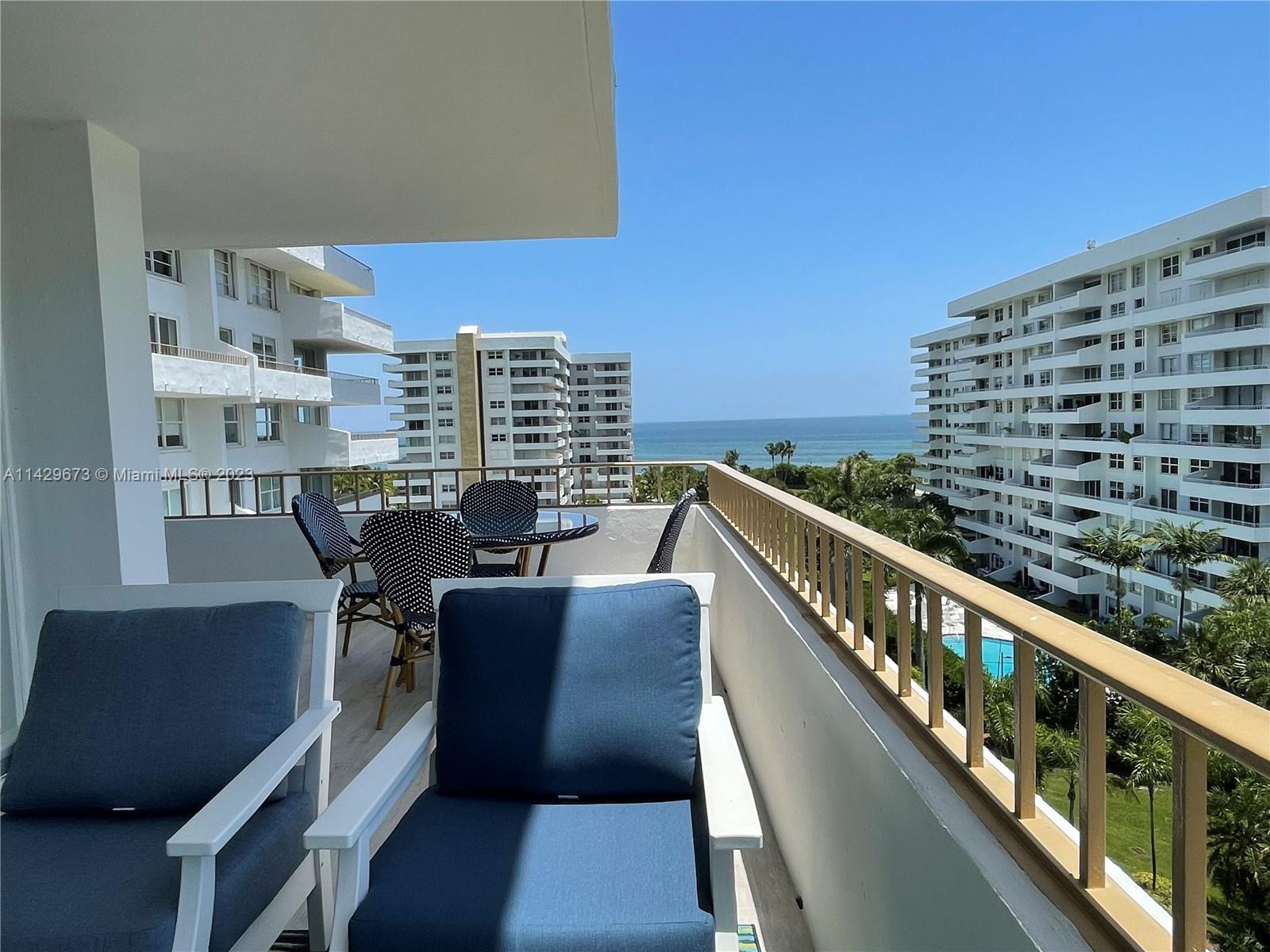 155 Ocean Lane Dr # 809