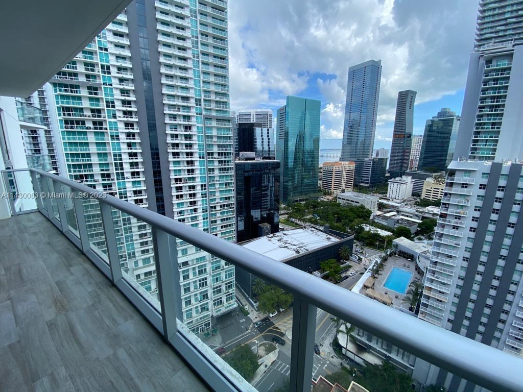 1100 S MIAMI AV Unit: 2602