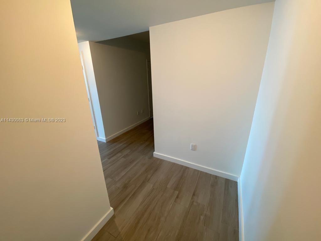 1100 S MIAMI AV Unit: 2602