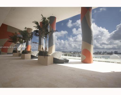 50 Biscayne Blvd # 907