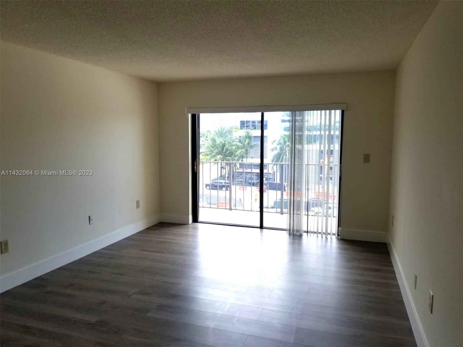 9124 Collins Ave # 404