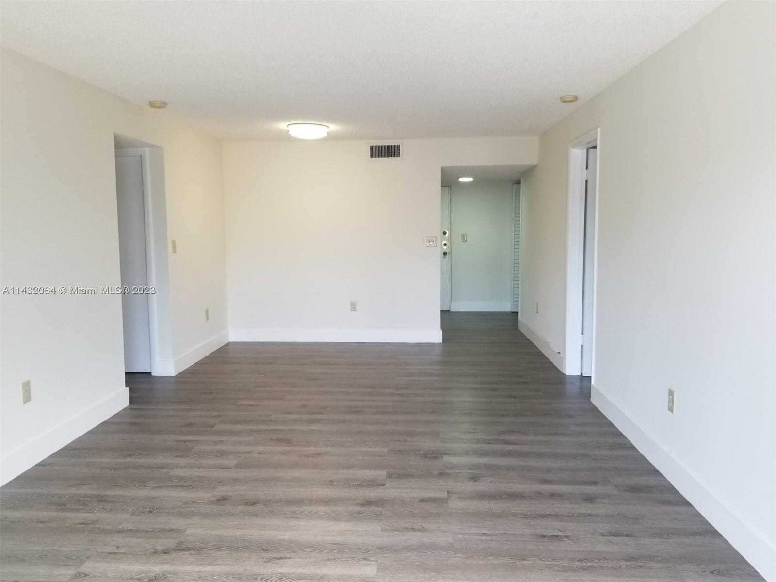 9124 Collins Ave # 404