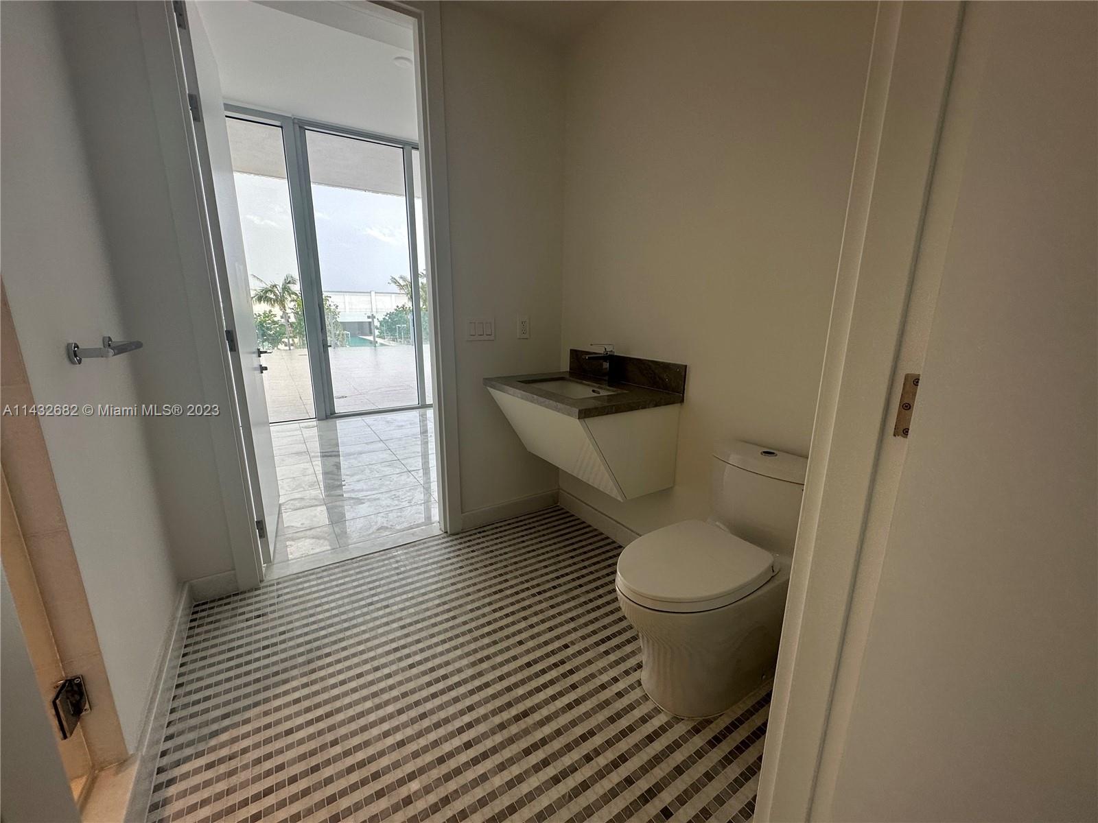 700 NE 26th Ter # 805