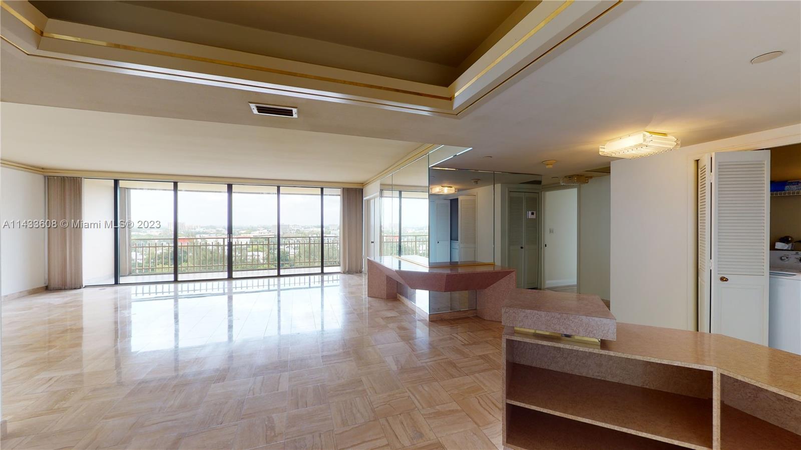 11113 Biscayne Blvd # 1054