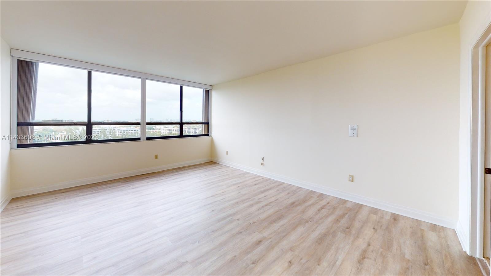 11113 Biscayne Blvd # 1054
