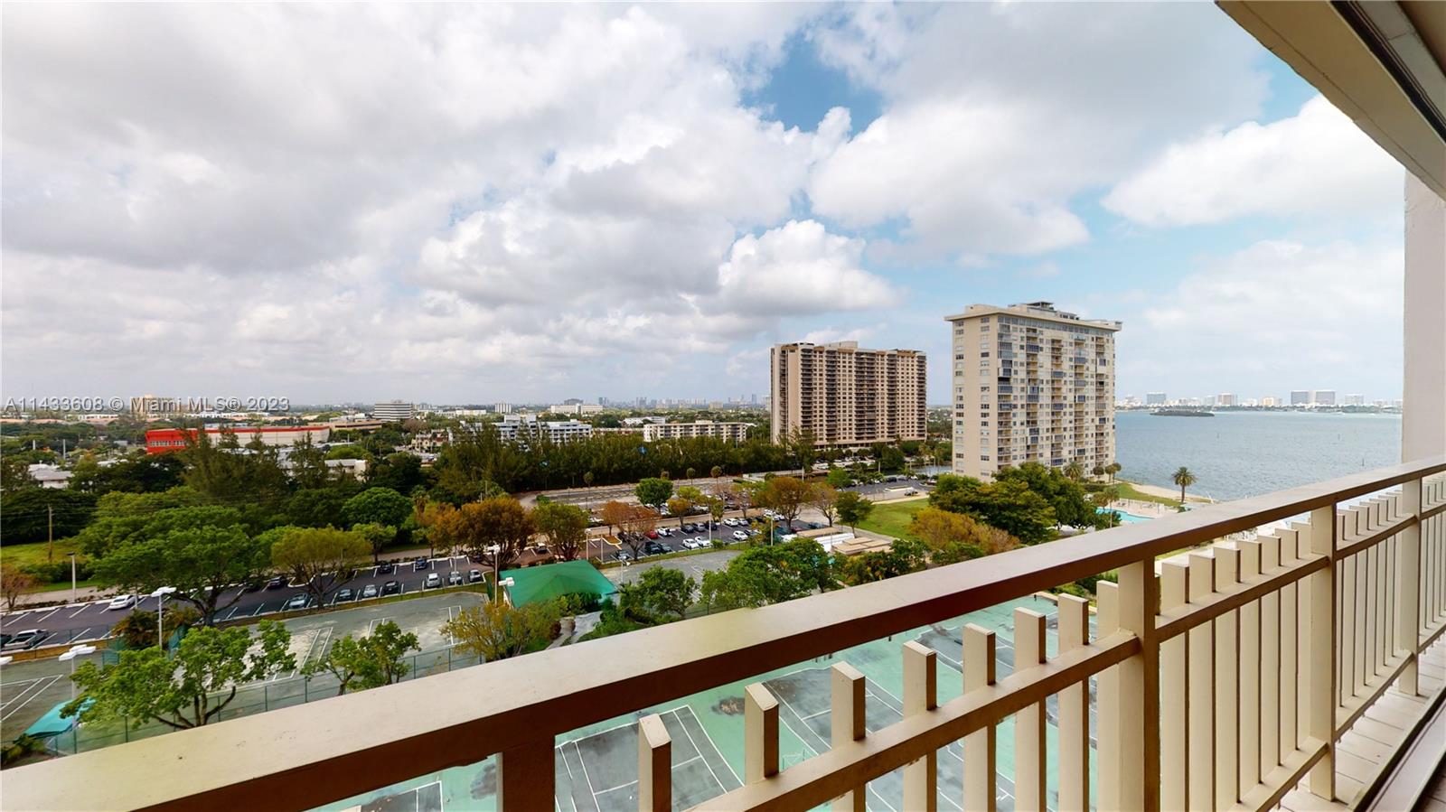 11113 Biscayne Blvd # 1054