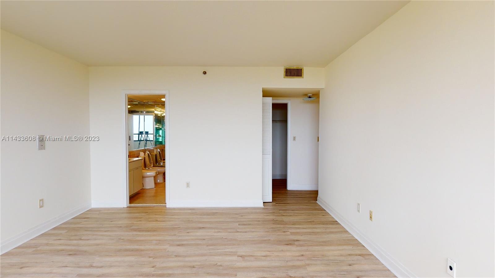11113 Biscayne Blvd # 1054