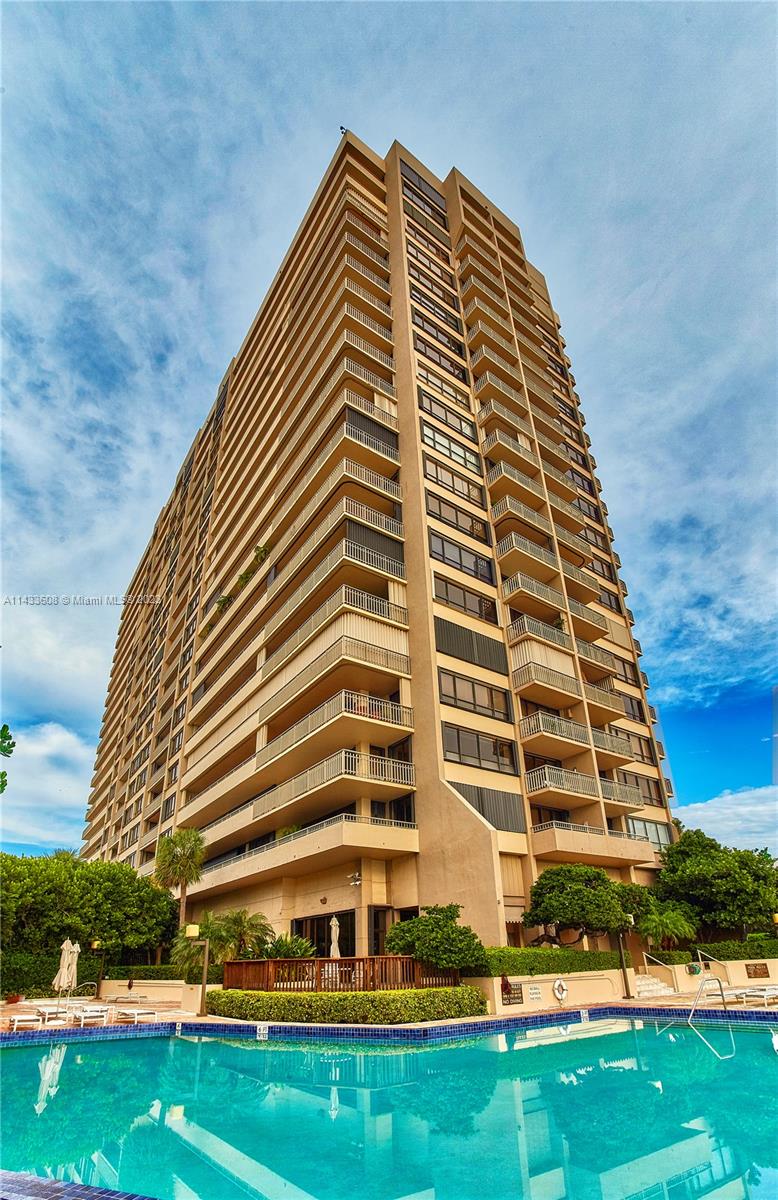 11113 Biscayne Blvd # 1054