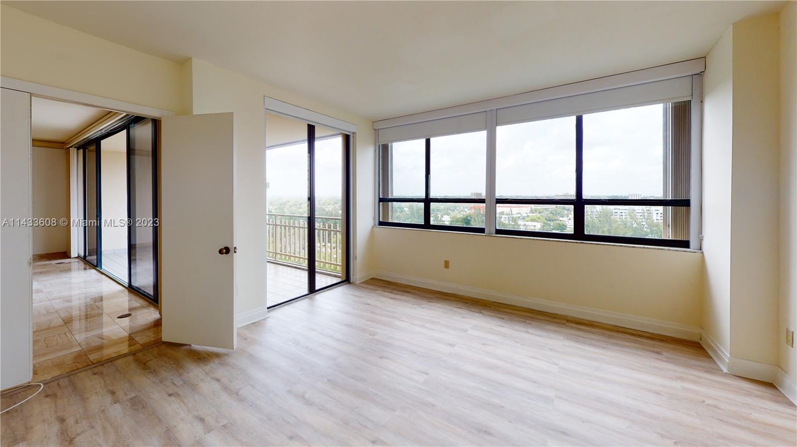 11113 Biscayne Blvd # 1054