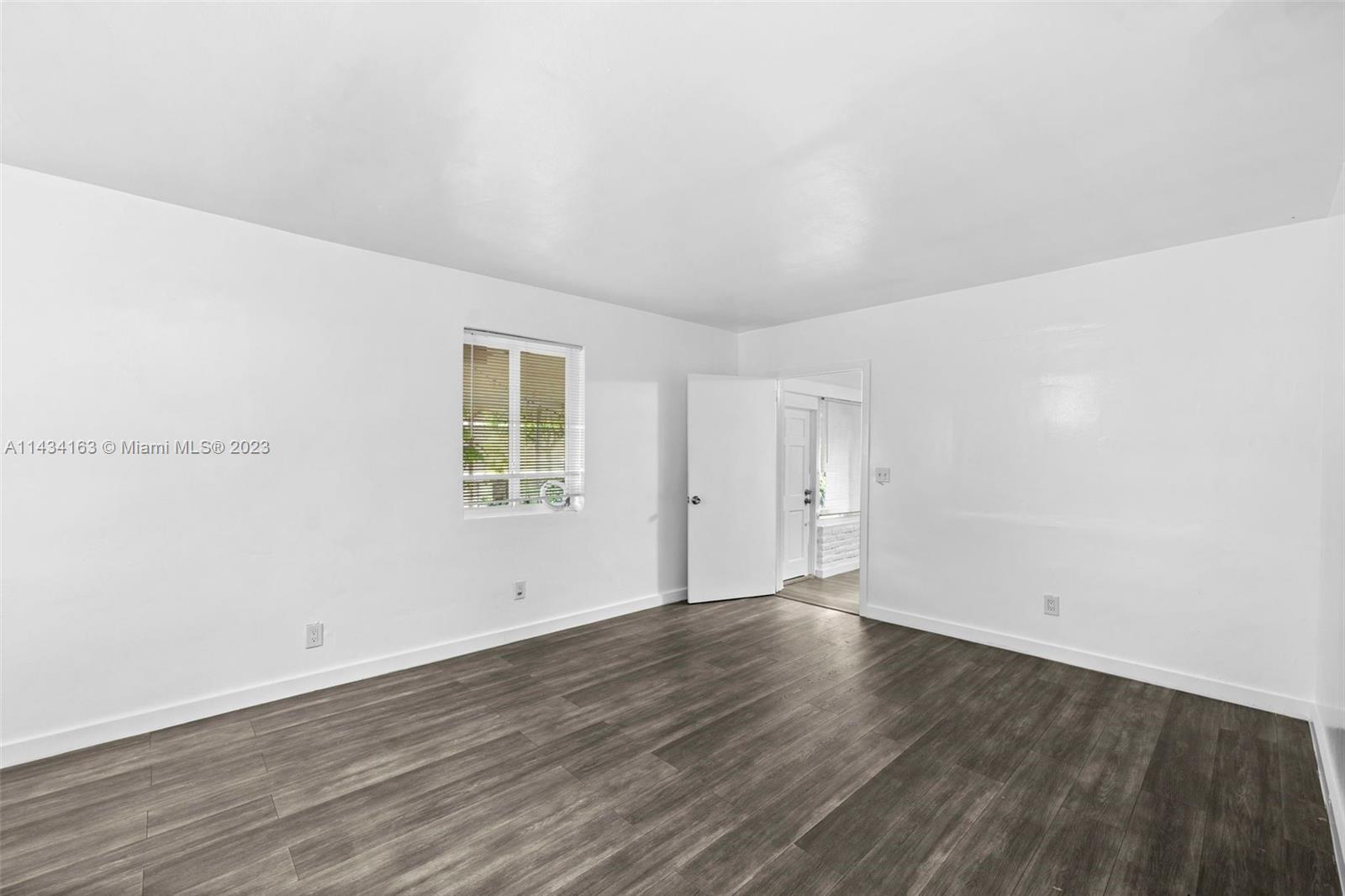 1740 NW 89th St