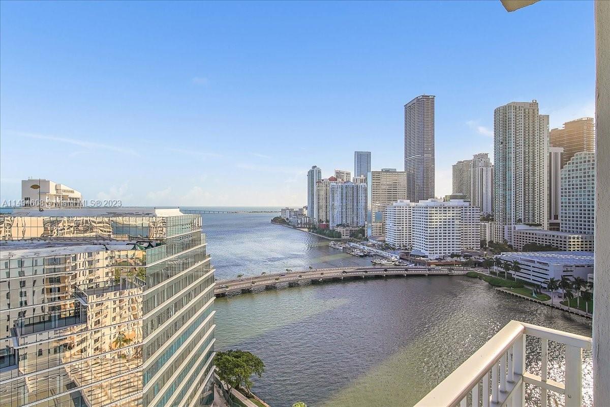 701 Brickell Key Blvd # 2111