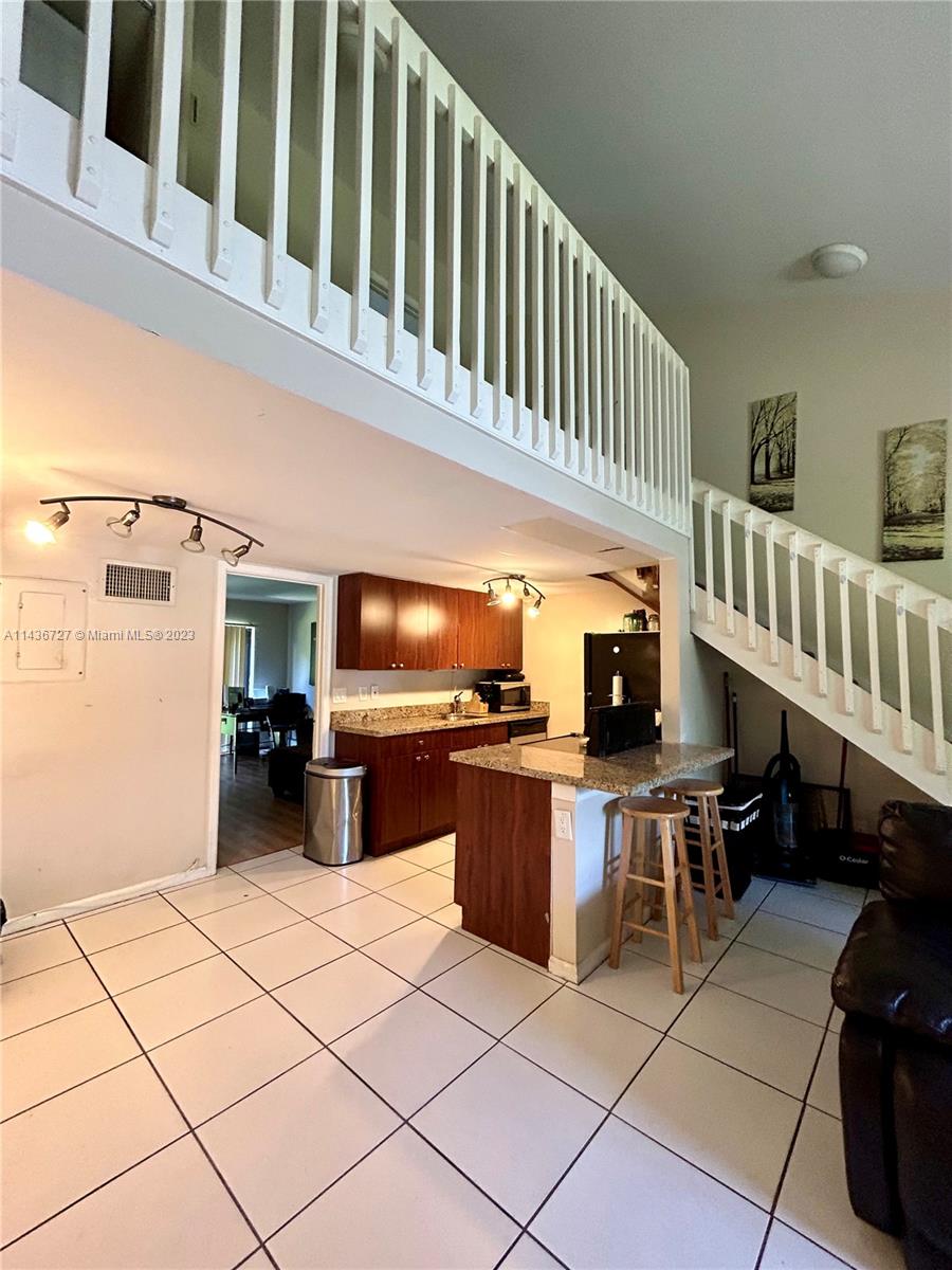 1455 Holly Heights Dr # 19